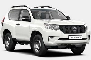 Toyota Land Cruiser rút gọn với 3 cửa, giá 1 tỷ đồng