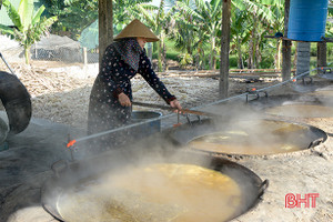 25 năm “ngủ quên”, lò mật mía có tiếng ở Hà Tĩnh đỏ lửa trở lại