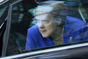 Ác mộng của bà Merkel: Đức có thể trưng cầu dân ý rời khỏi EU