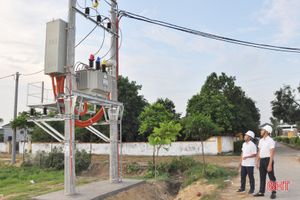 Đưa vào sử dụng 14 dự án chống quá tải lưới điện ở Hà Tĩnh