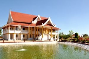 Thăm nơi Bác Hồ hoạt động cách mạng tại Lào