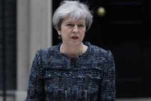 Thế giới ngày qua: Thủ tướng Anh Theresa May thông báo thành lập chính phủ mới