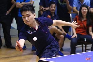Các cây vợt trẻ tự tin tham gia Giải Bóng bàn Báo Hà Tĩnh mở rộng lần thứ III