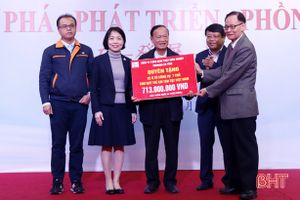 Formosa Hà Tĩnh trao tài trợ công ích với số tiền 2,2 tỷ đồng