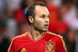 Tây Ban Nha có thể mất suất dự World Cup 2018