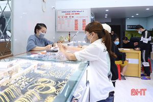 Sau ngày Thần tài, giá vàng ở Hà Tĩnh “bốc hơi” hơn 100.000 đồng/chỉ