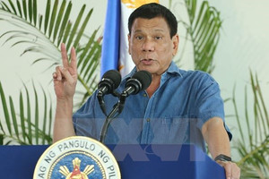 Tổng thống Philippines Duterte ra lệnh thả 17 ngư dân Việt Nam