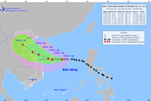 Bão số 5 cách quần đảo Hoàng Sa khoảng 220km, gió giật cấp 12