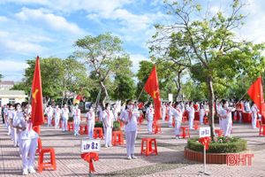 Giáo viên, học sinh Hà Tĩnh khắc phục khó khăn, nỗ lực thực hiện tốt nhiệm vụ năm học mới