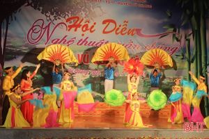 Rực rỡ sắc màu Hội diễn nghệ thuật quần chúng huyện Vũ Quang