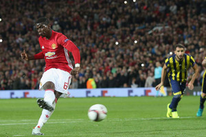 Xem lại cú sút penalty siêu lề mề của Pogba thành trò cười cho khán giả