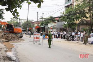 Thành phố Hà Tĩnh bảo vệ thi công đường Nguyễn Công Trứ