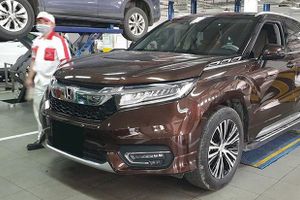 Honda Avancier - đàn anh CR-V bất ngờ xuất hiện tại đại lý ở Việt Nam