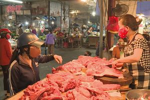 Giá thịt lợn tăng, “căng” cho cả người mua lẫn người bán ở Hà Tĩnh