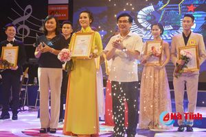 3 giọng ca Hà Tĩnh được chọn tranh tài Giải Sao Mai năm 2017