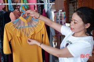 Nhà thiết kế đầu tiên ở Hà Tĩnh tham gia “Cuộc vận động thiết kế áo dài Việt”