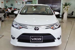 Ảnh thực tế Toyota Vios TRD 2017 giá 644 triệu vừa bán ở VN
