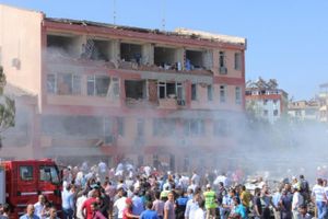 Đánh bom rung chuyển Thổ Nhĩ Kỳ, hơn 230 người thương vong