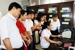 Hà Nội học tập kinh nghiệm lập hồ sơ sức khỏe điện tử tại Hà Tĩnh