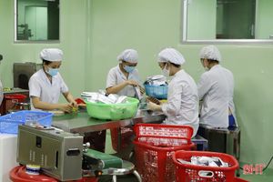 Chỉ số PMI ngành sản xuất Việt Nam tiếp tục giảm trong tháng 4
