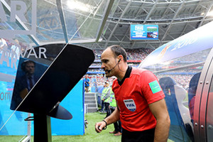 VAR có thể được sử dụng ở Premier League 2019/20