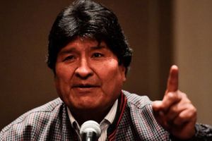 Bolivia ra dự luật ngăn cựu tổng thống Morales tranh cử