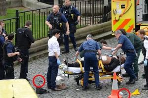 Khủng bố bên ngoài tòa nhà quốc hội Anh, 12 người thương vong