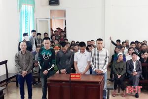 Nhóm đối tượng bắt giữ người đòi nợ ở Vũ Quang “xộ khám”