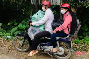 Hành trình xuống phố ôn luyện và giải quốc gia Địa lý của cô học trò nghèo vùng biên Hà Tĩnh