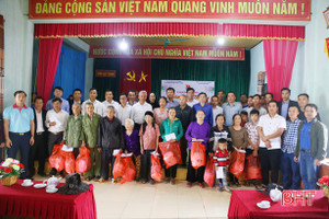 Tuổi trẻ Hà Tĩnh mang “Xuân yêu thương” đến với bà con vùng thượng Kỳ Anh