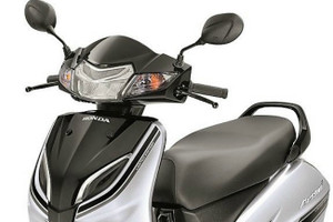 Ảnh thực tế Honda Activa 5G giới hạn giá 18,5 triệu đồng