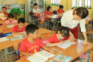 Năm học mới, Nghi Xuân vẫn khó tìm giáo viên tiểu học để ký hợp đồng