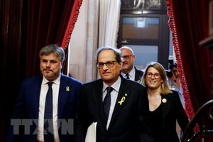 Thế giới ngày qua: Ông Quim Torra được bầu làm Thủ hiến mới của Catalonia