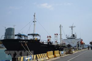 Mỹ tịch thu tàu được sử dụng để chở dầu mỏ cho Triều Tiên