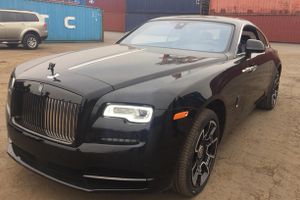 Siêu phẩm Rolls-Royce Wraith Black Badge đầu tiên về Việt Nam