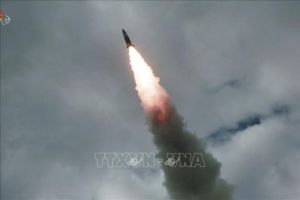 Hàn Quốc: Nhiều khả năng Triều Tiên đã phóng tên lửa từ tàu ngầm