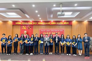 Lãnh đạo Hà Tĩnh gặp mặt các đội tuyển dự thi học sinh giỏi quốc gia