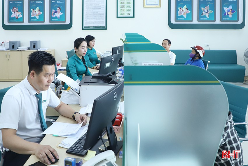 Hiện có 15 ngân hàng thương mại tham gia gói tín dụng nông, lâm, thủy sản 100.000 tỷ đồng. bqbht_br_054.jpg