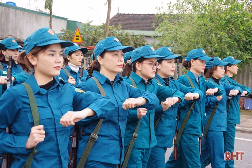 Ðổi mới nội dung, phương pháp, nâng cao chất lượng huấn luyện bộ đội
