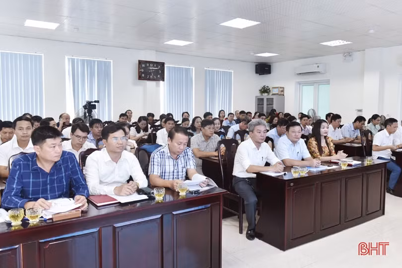 Thị xã Hồng Lĩnh tập trung các giải pháp tăng tỷ lệ bao phủ BHXH, BHYT