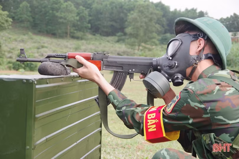 Ðổi mới nội dung, phương pháp, nâng cao chất lượng huấn luyện bộ đội