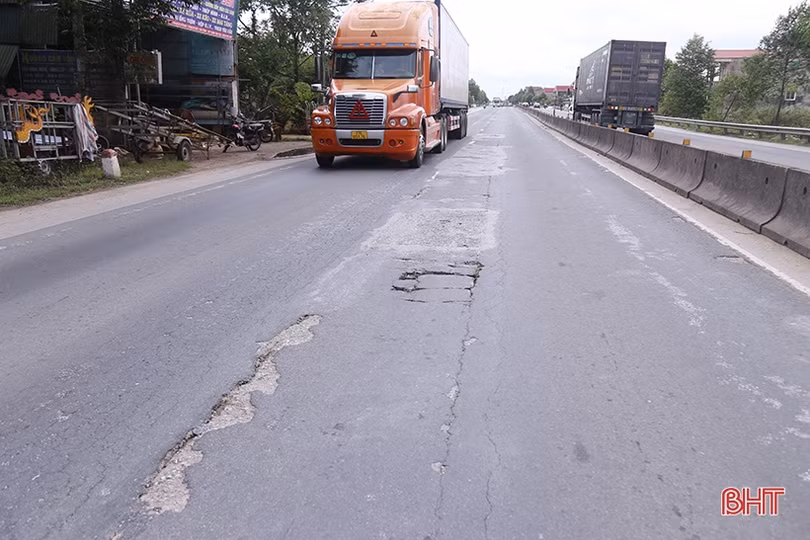 Hiện trạng QL1 qua Hà Tĩnh ra sao sau “chỉ đạo nóng” của cơ quan quản lý đường bộ?