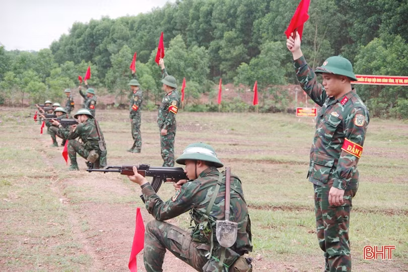Ðổi mới nội dung, phương pháp, nâng cao chất lượng huấn luyện bộ đội