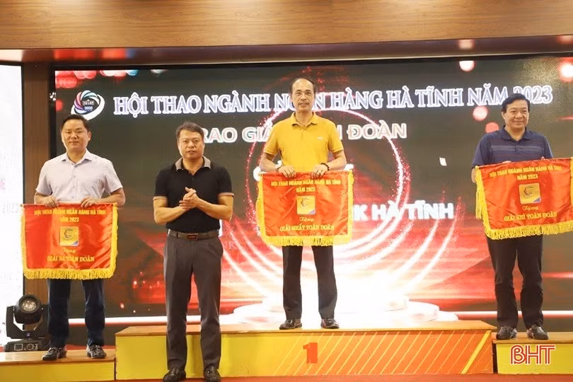Agribank Chi nhánh tỉnh Hà Tĩnh nhất hội thao ngành ngân hàng