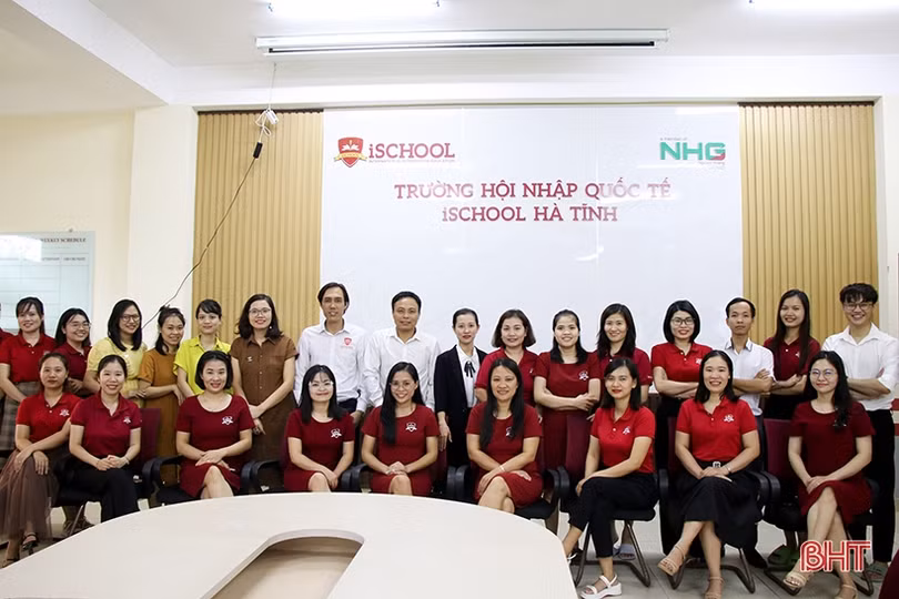 24 giáo viên iSchool Hà Tĩnh được vinh danh “Chuyên gia giáo dục sáng tạo Microsoft”