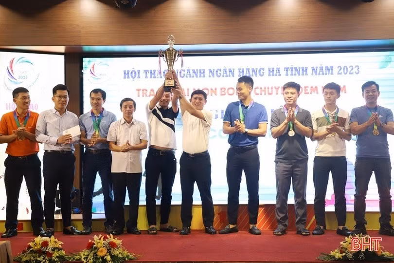 Agribank Chi nhánh tỉnh Hà Tĩnh nhất hội thao ngành ngân hàng