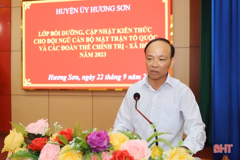 Bồi dưỡng kiến thức cho hơn 300 cán bộ mặt trận, đoàn thể ở Hương Sơn