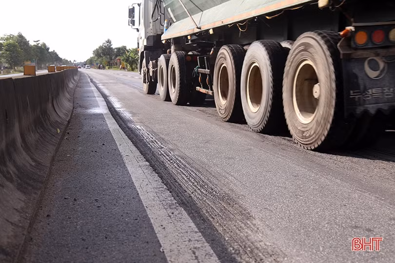 Hiện trạng QL1 qua Hà Tĩnh ra sao sau “chỉ đạo nóng” của cơ quan quản lý đường bộ?
