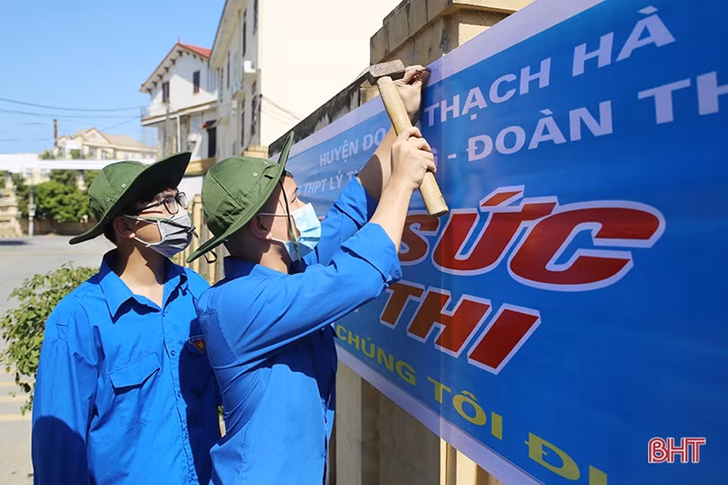 20 năm tiếp sức mùa thi - Lan tỏa giá trị nhân văn của tuổi trẻ Hà Tĩnh
