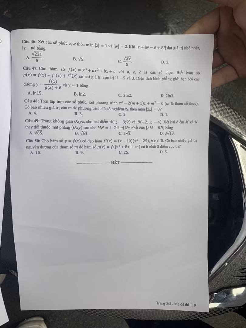 Đề thi môn Toán kỳ thi tốt nghiệp THPT năm 2021